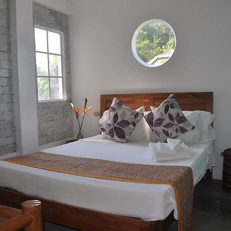 롬블론 Stone Creek House B&B 외부 사진