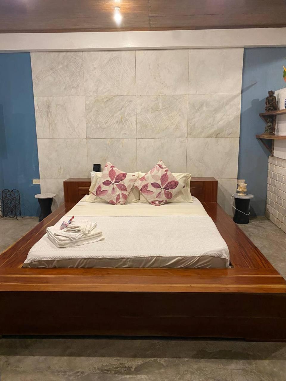 롬블론 Stone Creek House B&B 외부 사진