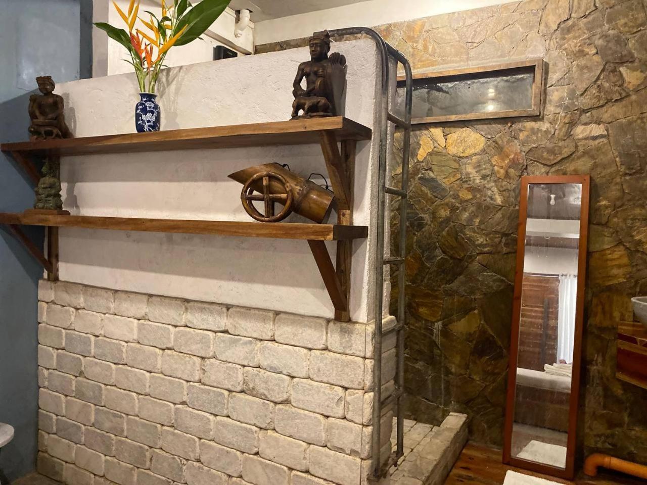 롬블론 Stone Creek House B&B 외부 사진